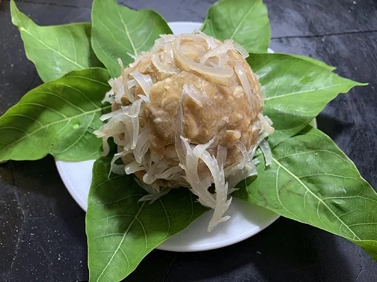 Món ăn ở Ninh Bình vừa bày lên mâm đã hết sạch, khách ăn xong liền hỏi mua mang về