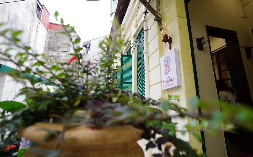 Cà phê trứng – Đặc sản Hà Nội được kể lại bằng hương vị tại The Hanoian Trần Phú
